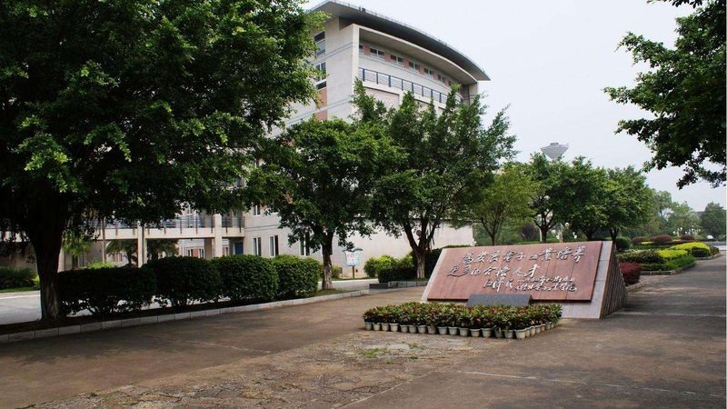 中间继电器接线图DIY：揭秘DIY中的关键步骤与注意事项
